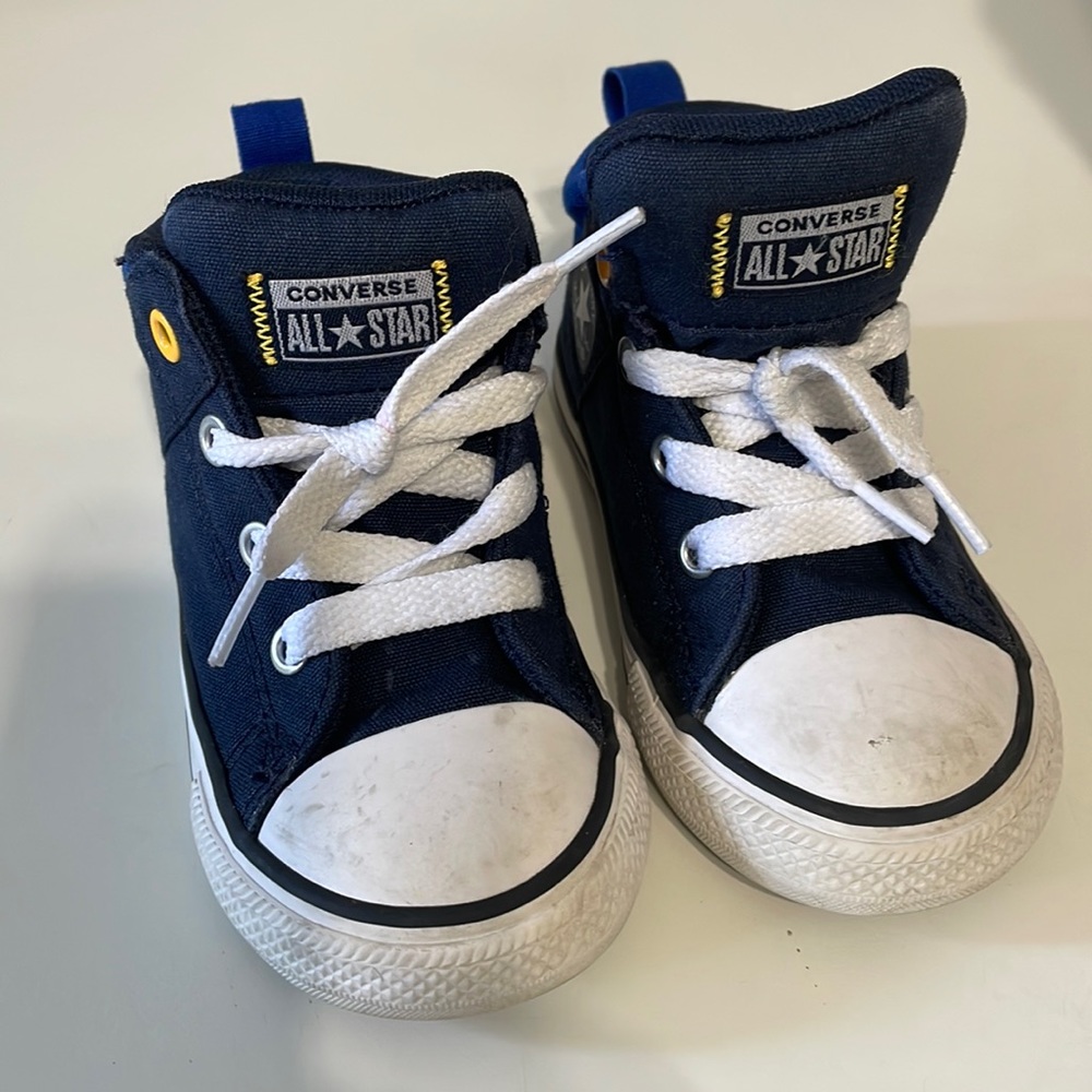 Toddler sneakers